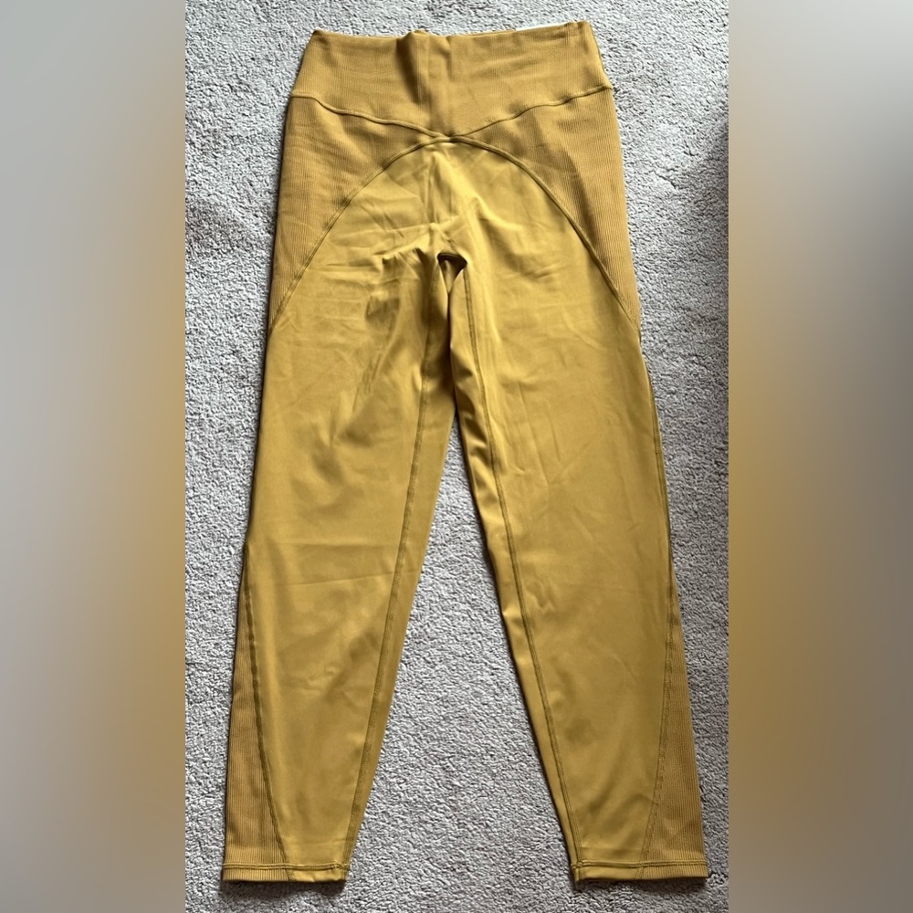 NWT Offline By Aerie High Rise 7/8 Legging